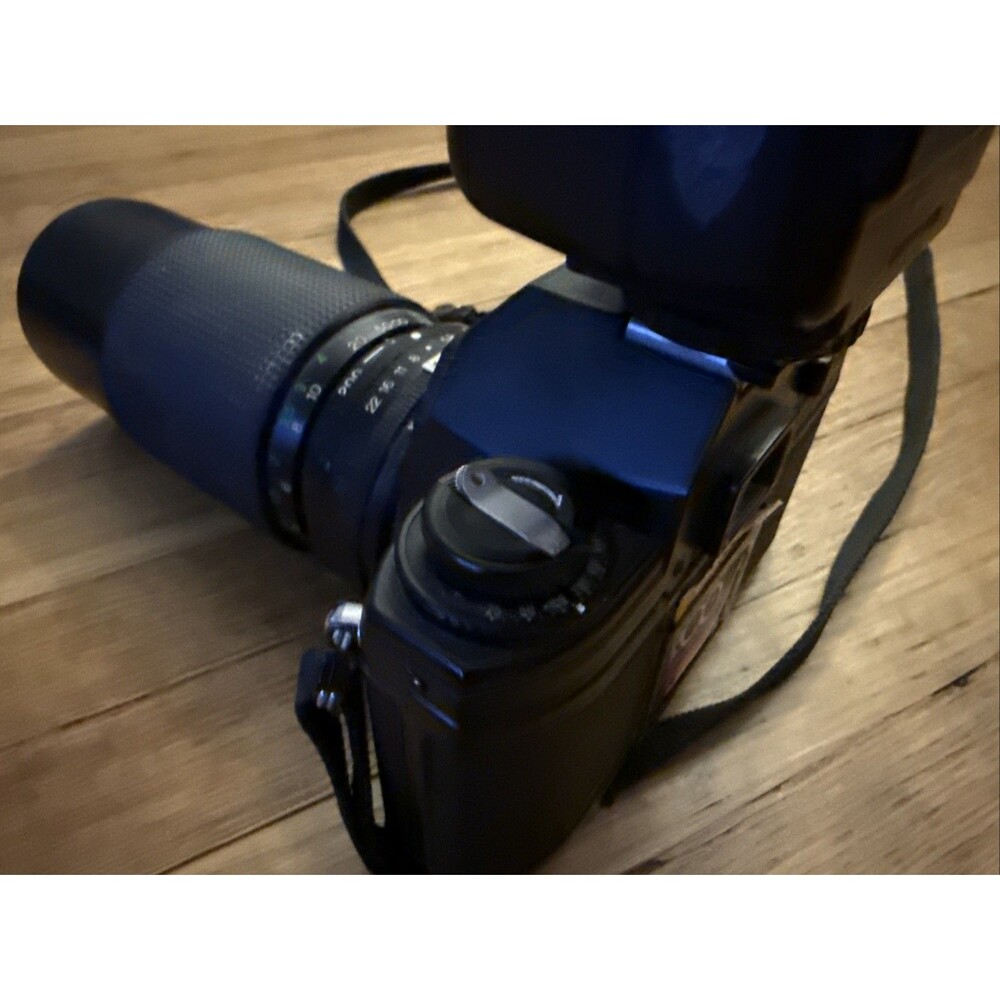 Nikon EM with 80-200mm‎ Vivitar(Kobori) Sunpak Flash Works - Picture 8 of 16